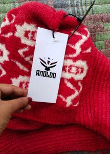Cozy Red Floral Knit Scarf