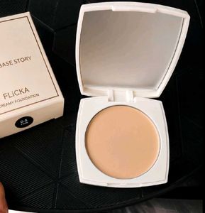 Flicka Creamy Foundation - The Base Story