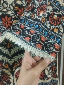 Pakistani Stylish Printed Kurta set