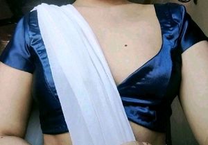 deep neck blouse (non padded)