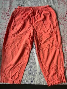 Comfortable Coral Capris