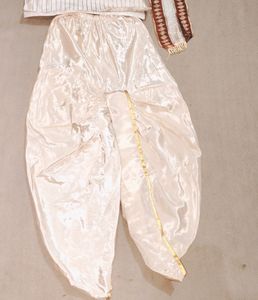 Dhoti Kurta With Stoll