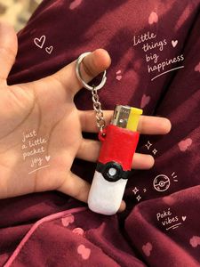Pokemon Pokeball Lighter Keychain