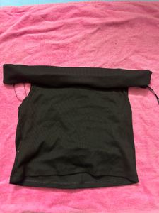 Black Off-Shoulder Ribbed Crop Top
