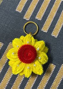 pipe cleaner keychain