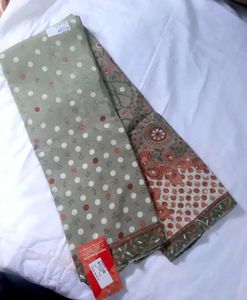 Elegant Saree with Polka Dot & Floral Print