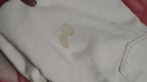 creamyWhite baggy jean
