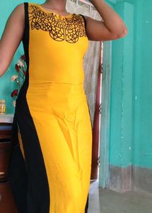 Stylish Yellow &amp; Black Kurta