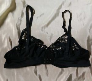 Elegant Black Lace Bra