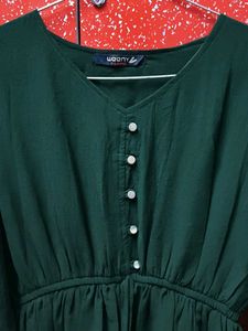 Stylish Dark Green Button-Up Tunic