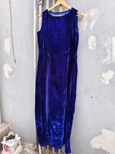 Elegant Blue Velvet Maxi Dress