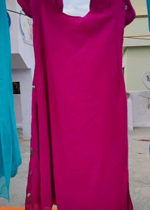 Elegant Pink Dress Suit