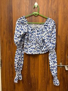 Floral Puff Sleeve Crop Top