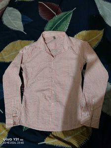 ✨ Pink &amp; White Striped Curve-Fit Shirt ✨