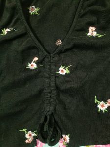 Black Cropped Floral Top