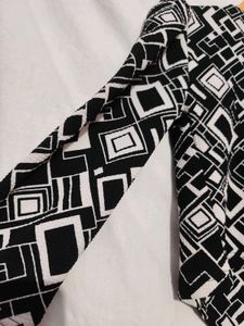 Stylish Geometric Print Cropped Blazer