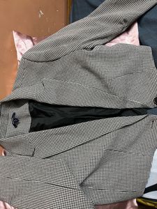 Houndstooth Cropped Blazer