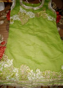 Beautiful Green Embroidered Kurta