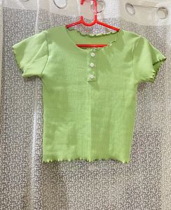 Cute Basic Green Top Stretchable For Women Size M