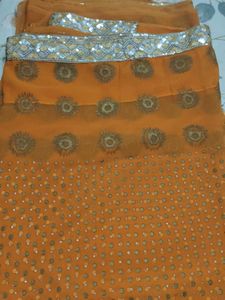 i am selling never wear saree