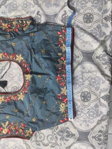 Elegant Grey Saree with Embroidered Blouse