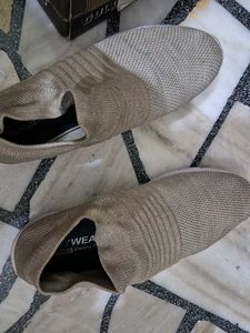 Comfortable Slip-On Knit Sneakers