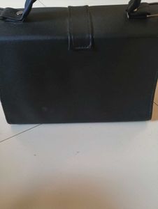 Elegant Black Handbag
