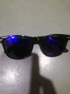 Black Framed Sunglasses