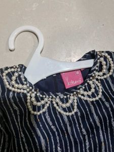 Chic Striped Kurta Set with Embellished Neckline