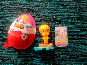 Cute Tweety Bird Toy Figure