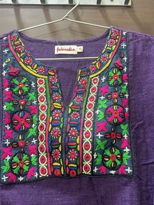 Elegant Purple Embroidered Kurta