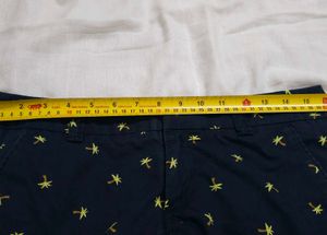 UNIQLO Mid-Rise Printed Micro Chino Shorts