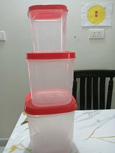 Set of 3 Clear Storage Containers
