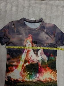Unique Cat &amp; Unicorn Graphic T-Shirt
