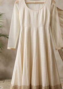 Elegant Cream Kurta Set with Lace Sleeves