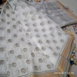 White &amp; Grey elegant saree