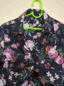 Floral Ruched Cropped Shirt