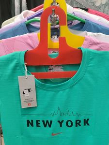Nike 'New York' Tee