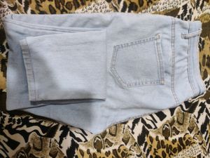 Max Jeans
