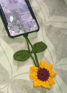 beautiful chrochet sunflower🌻 keychain 🎀