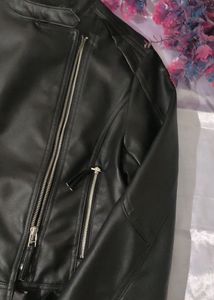 BRAND NEW LEATHER JACKET