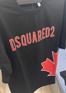 (M,L)Dsquared2 Black Maple Leaf T-Shirt