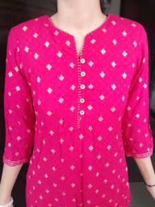 Stylish Pink Kurta Set with Gold Print