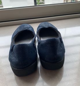 Clarks Cloudsteppers Slip-Ons