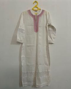 Elegant Kurta sets Embroidery white