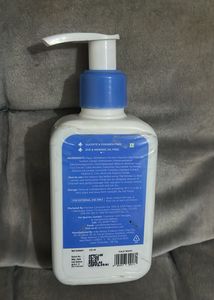 The Derma Co 2% Niacinamide Gentle Cleanser