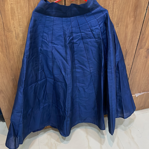 navy blue flared skirt