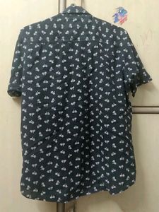 Men Shirt (Xl)