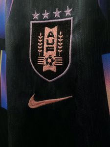 [🔻Price Drop] Nike Embroidered Uruguay Jersey 🔥