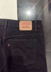 Levi’s 550 Relaxed Bootcut Jeans